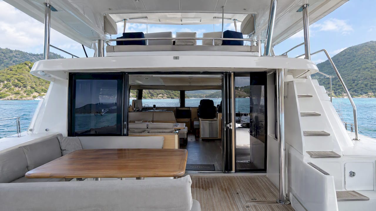 Power catamaran cockpit saloon and flybridge