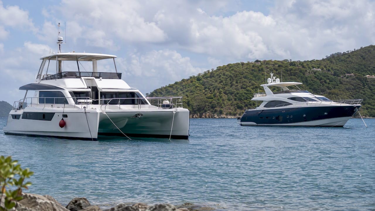 Power catamaran and motor yacht in BVI