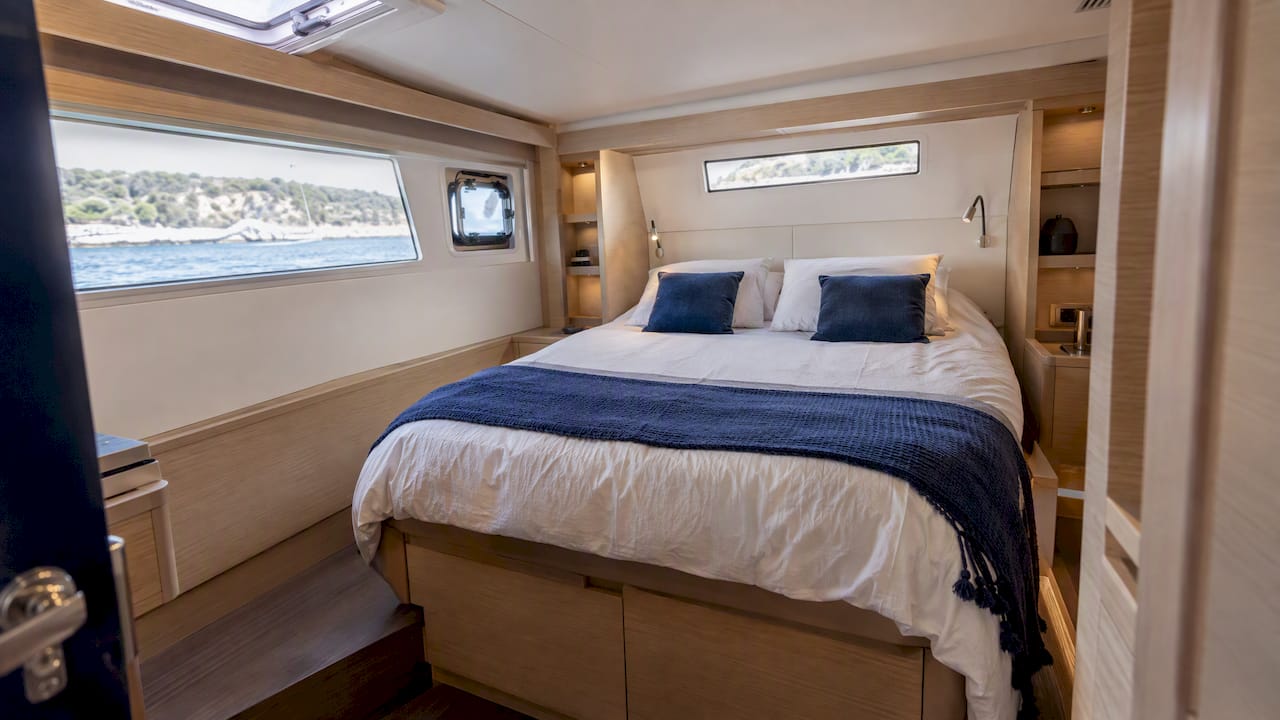 Lagoon 46 owner's cabin and berth