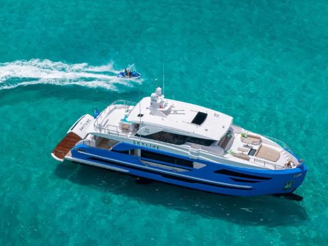 yacht charter ownership reviews