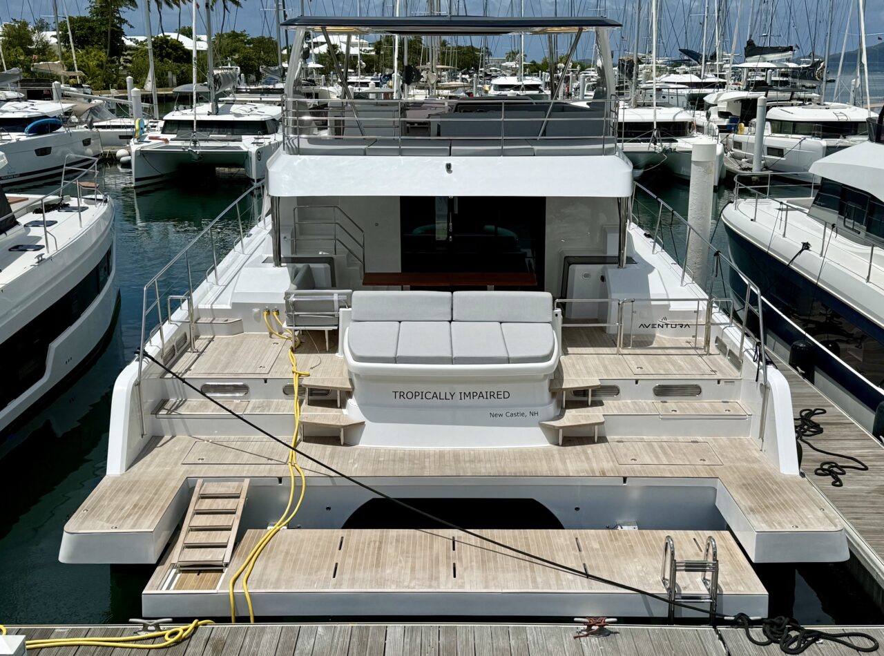 Aventura 56 Five Cabin BVI Power Catamaran