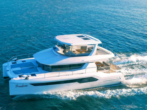 “Virgin Charter Yachts vs Moorings BVI power catamaran charter comparison”.