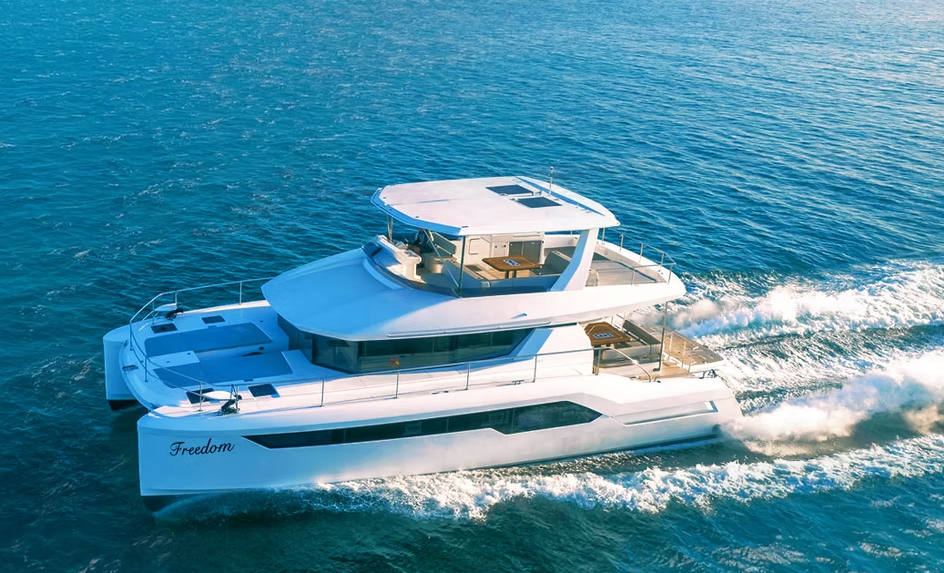 “Virgin Charter Yachts vs Moorings BVI power catamaran charter comparison”.